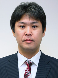 芝口 翼