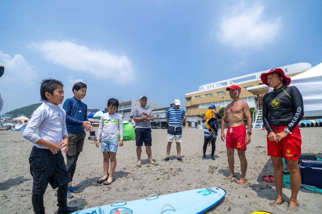 楽しみながら、真剣に。海の安全意識を高める水辺の安全講習会