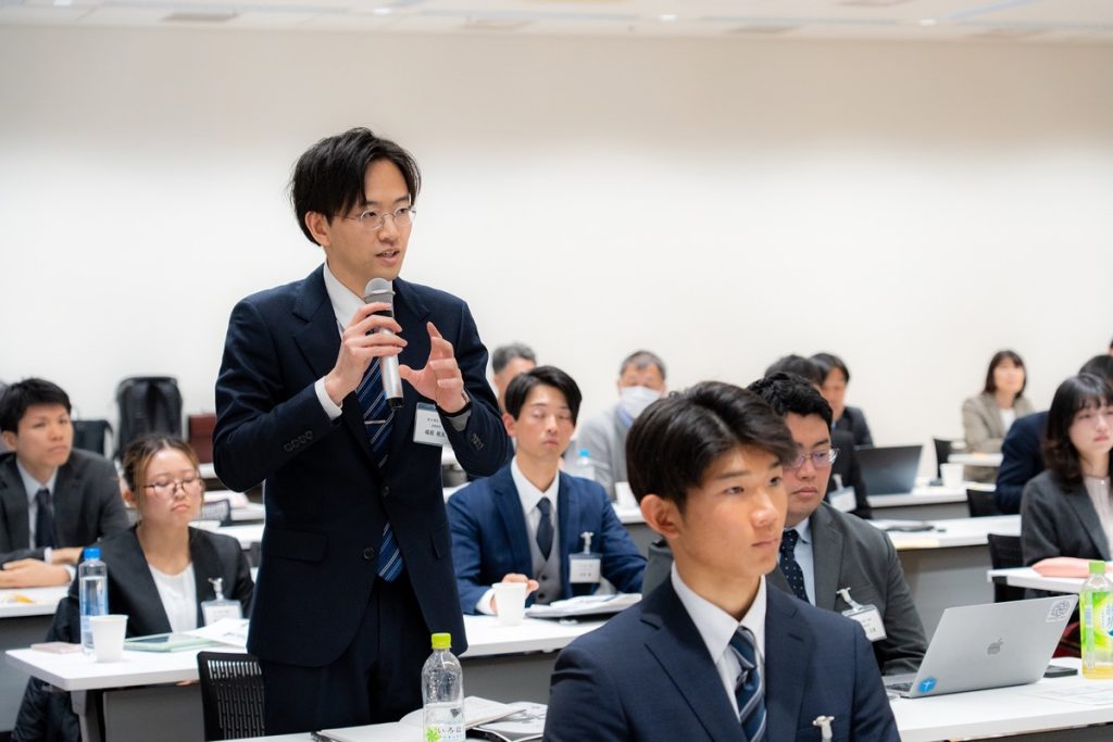 特別講演「義足テクノロジーで広がる可能性 ―世界最速への挑戦と走りの民主化―」遠藤謙 氏（義足エンジニア／株式会社Xiborg代表）