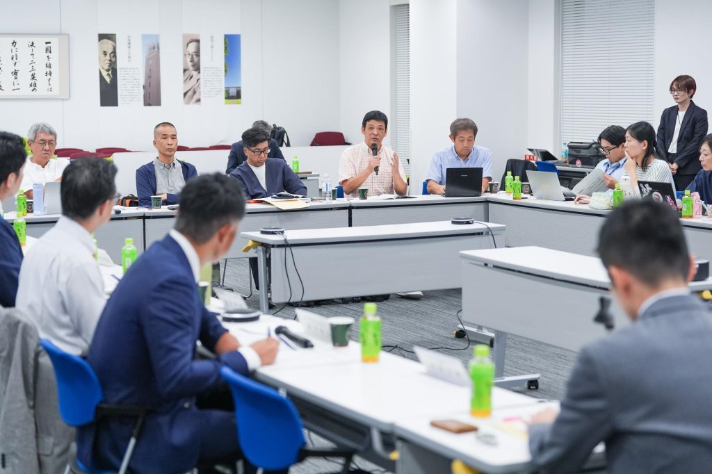 「デフリンピック・パラリンピックの社会的関心の変化」をテーマに記者懇談会を開催しました