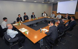 平成23年度スポーツチャレンジ助成 第6回目中間報告会を実施しました