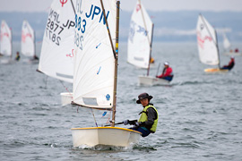 OP級では、地元浜名湖からも参加し、レースを楽しみました