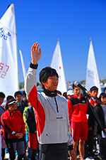 選手宣誓をする清水ヨットスポーツ少年団戸井選手