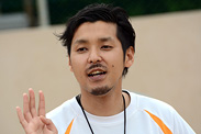 園が取り組むスポーツ全般に携わる指導員・松本さん。“松本兄さん”、“マッツン”の愛称で呼ばれるほど、子どもたちから慕われています。「時に肉体的に大変なこともありますが、子どもたちの喜ぶ表情を見ていたらがんばれるんです」